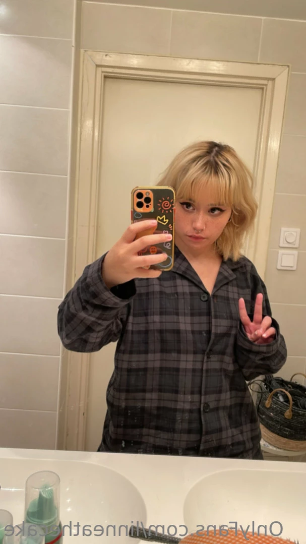 linn 𓆏 [ linneathecake ] Onlyfans leaked photo 15463879 on Hotleaks.tv