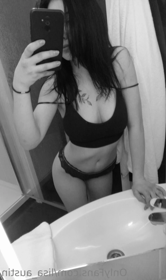 Lisa Austin [ lisa_austin ] Onlyfans leaked photo 11252181 on Hotleaks.tv