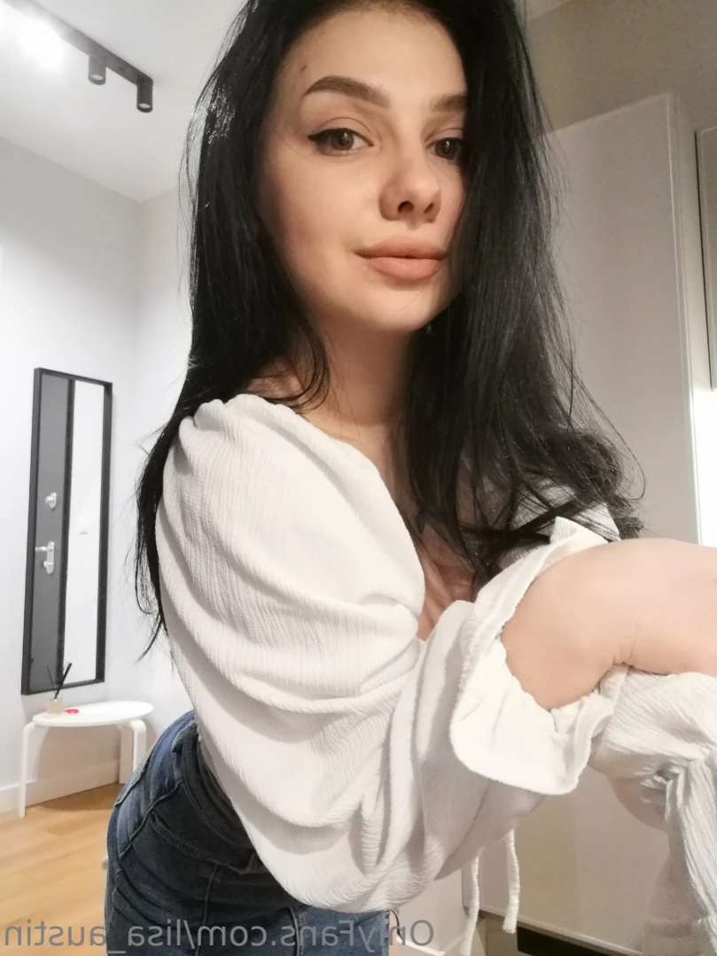 Lisa Austin [ lisa_austin ] Onlyfans leaked photo 11252240 on Hotleaks.tv