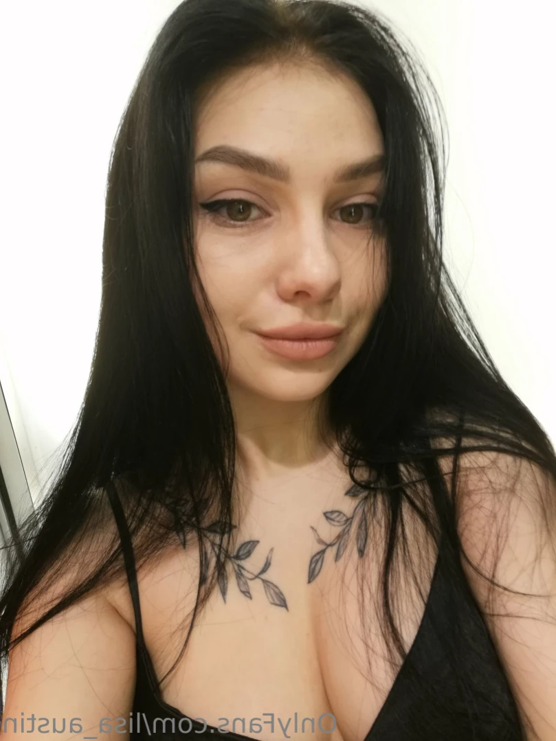 Lisa Austin [ lisa_austin ] Onlyfans leaked photo 12305587 on Hotleaks.tv