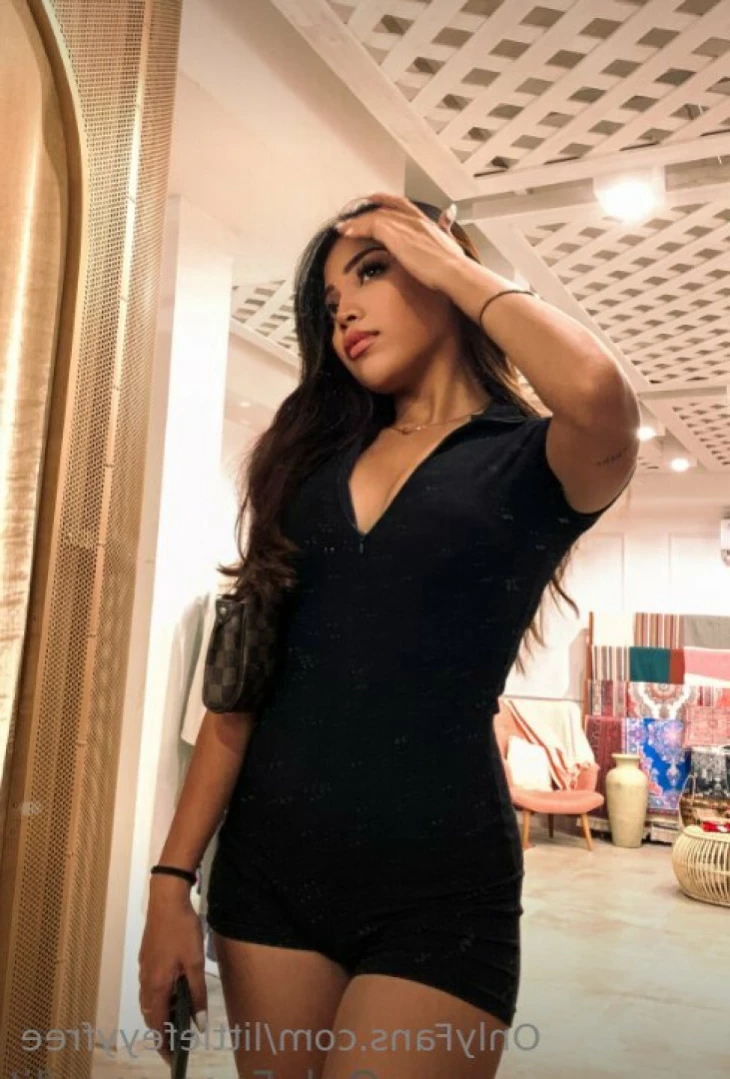 Little Feyy, Your Petite Asian GF [ littlefeyyfree ] Onlyfans leaked photo 11239374 on Hotleaks.tv