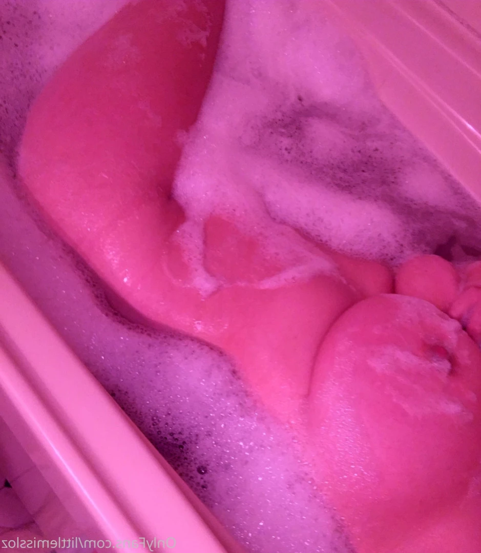 Loz [ littlemissloz ] Onlyfans leaked photo 16330942 on Hotleaks.tv