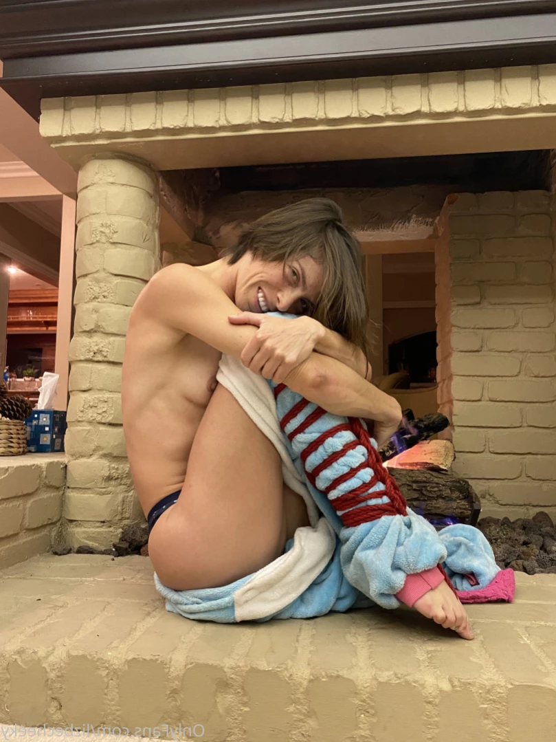 Liz RAWR [ lizbecheeky ] Onlyfans leaked photo 13162756 on Hotleaks.tv