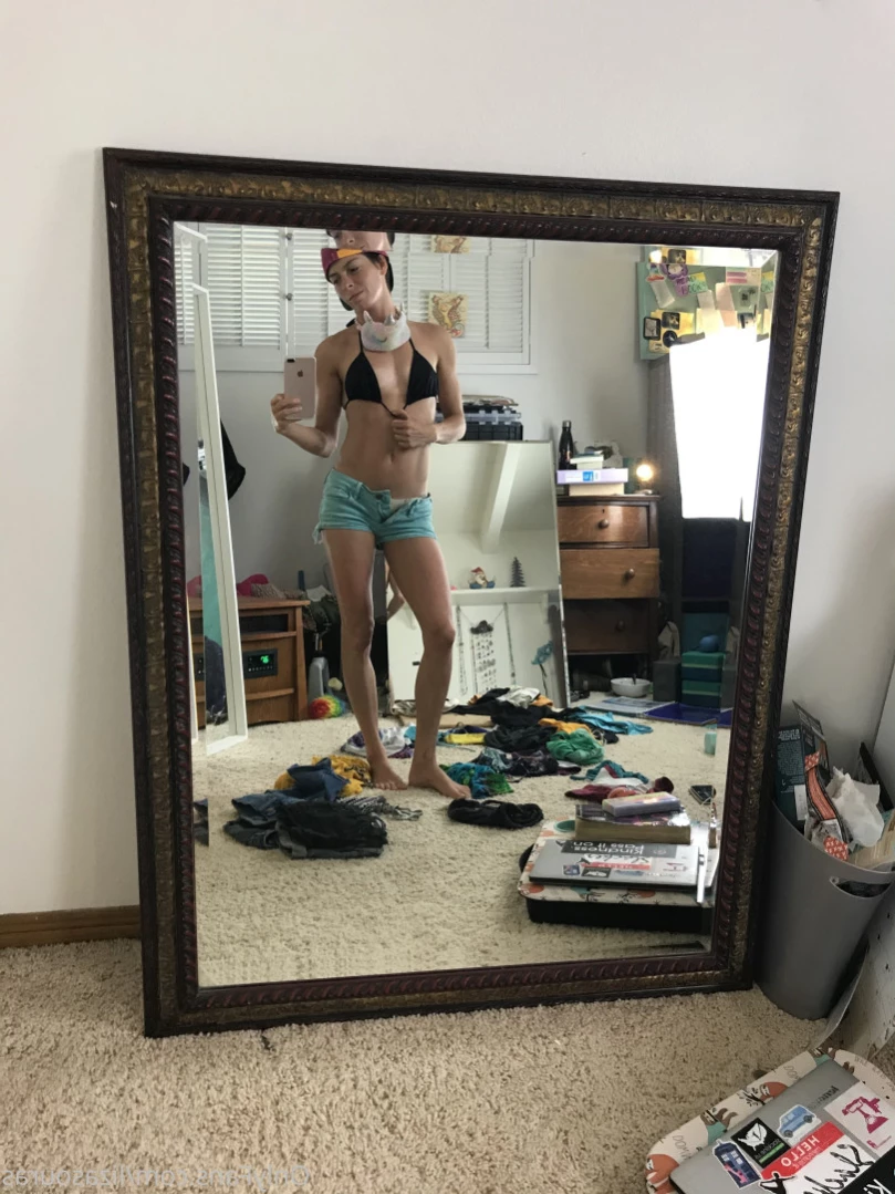 Liz RAWR [ lizbecheeky ] Onlyfans leaked photo 14502209 on Hotleaks.tv