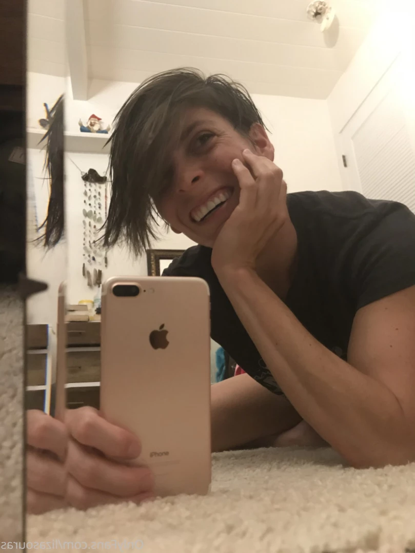 Liz RAWR [ lizbecheeky ] Onlyfans leaked photo 16315181 on Hotleaks.tv