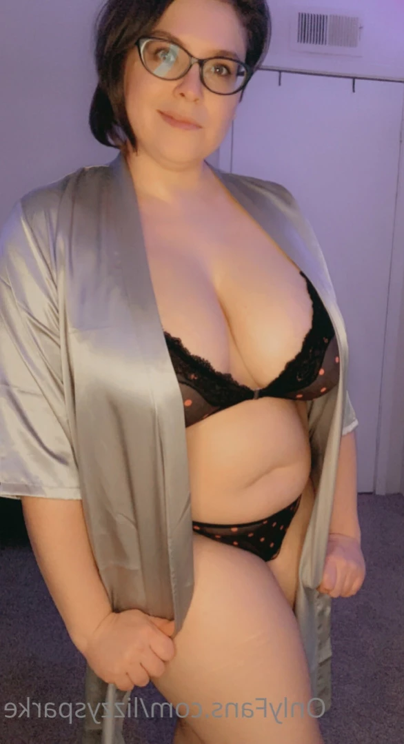 Lizzy [ lizzysparke ] Onlyfans leaked photo 14374369 on Hotleaks.tv
