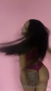 18372522
