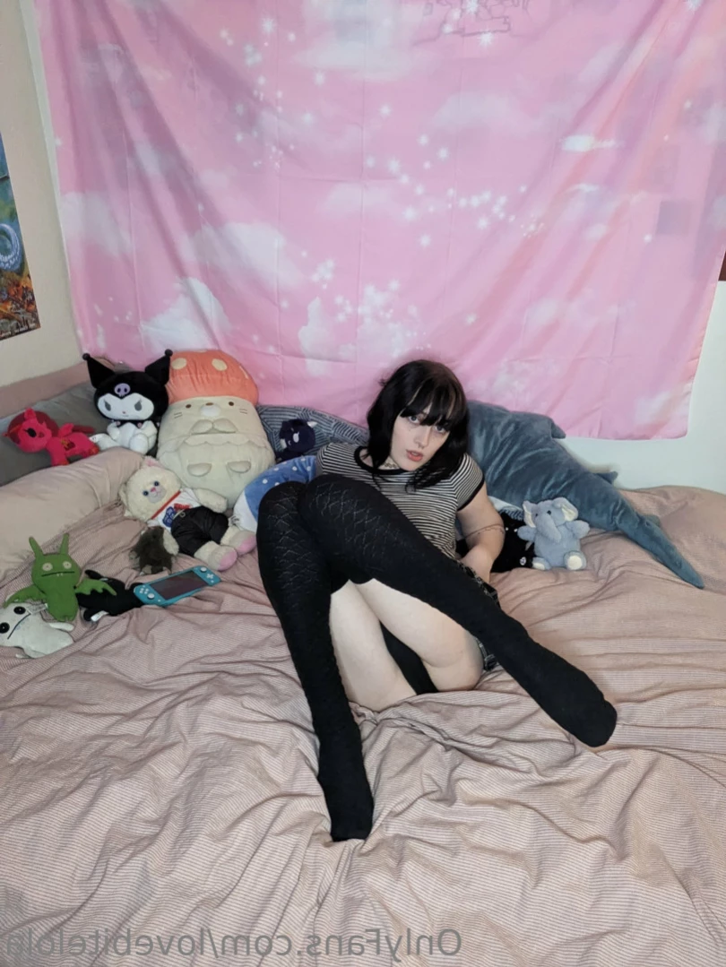 Lola [ lovebitelola ] Onlyfans leaked photo 15273650 on Hotleaks.tv
