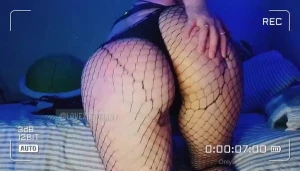 18092571