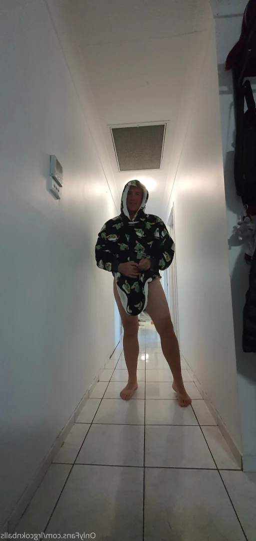 lrgcoknballs Onlyfans leaked photo 11243579 on Hotleaks.tv