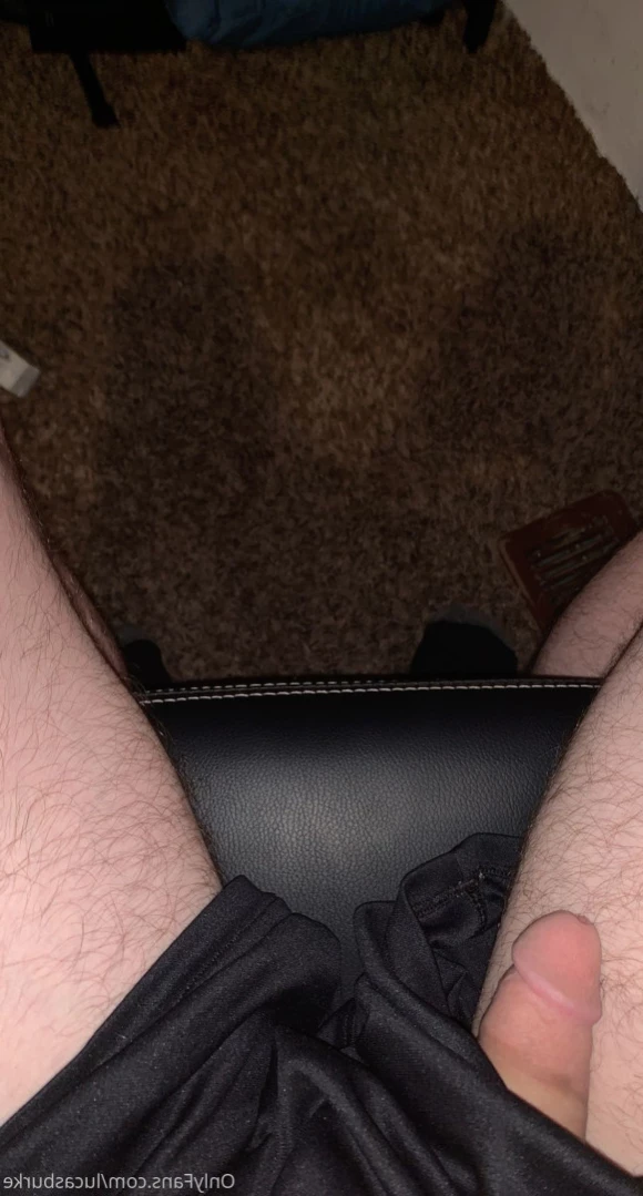 Lucas Burke [ lucasburkee ] Onlyfans leaked photo 15274479 on Hotleaks.tv