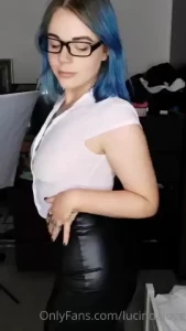 Lucinda_Love [ lucindalove ] Onlyfans leaked video 18092465 on Hotleaks.tv