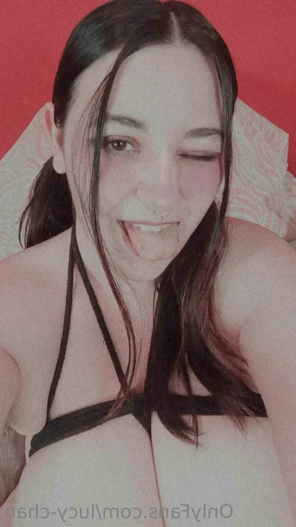 Lucy-Chan UwU [ lucy-chan ] Onlyfans leaked photo 15522459 on Hotleaks.tv