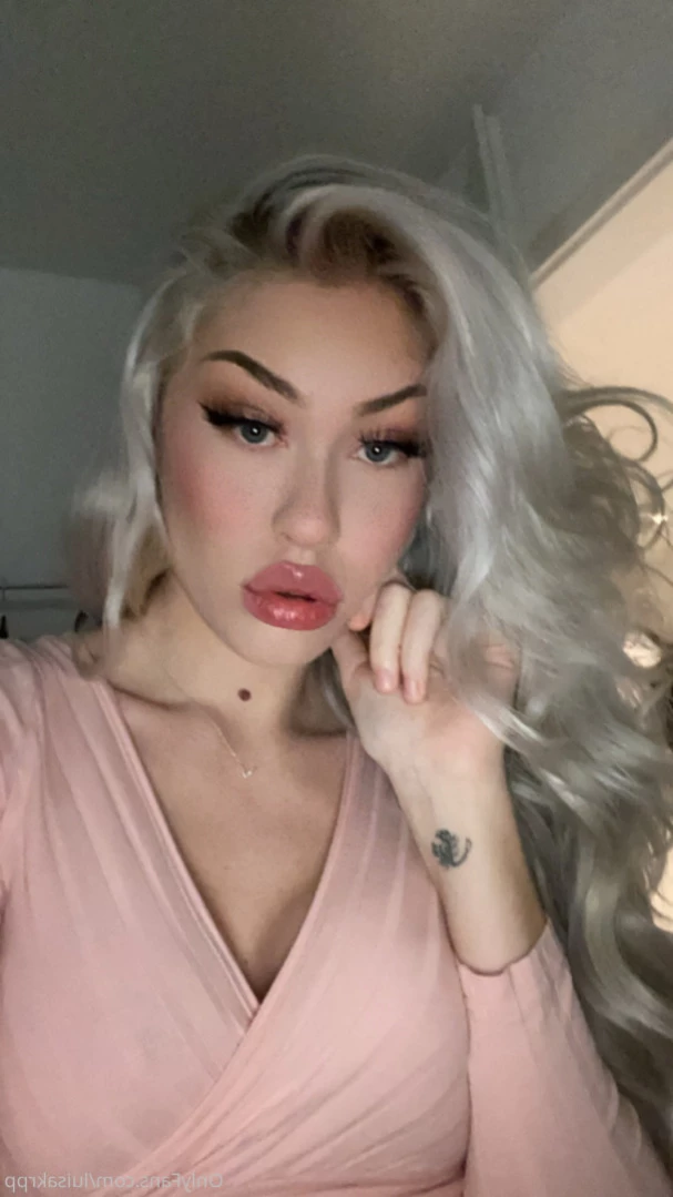 LUISA - your favorite hoe😈 [ luisakrpp ] Onlyfans leaked photo 12811047 on Hotleaks.tv