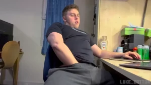 Luke Catton [ luke_catton ] Onlyfans leaked video 13873999 on Hotleaks.tv