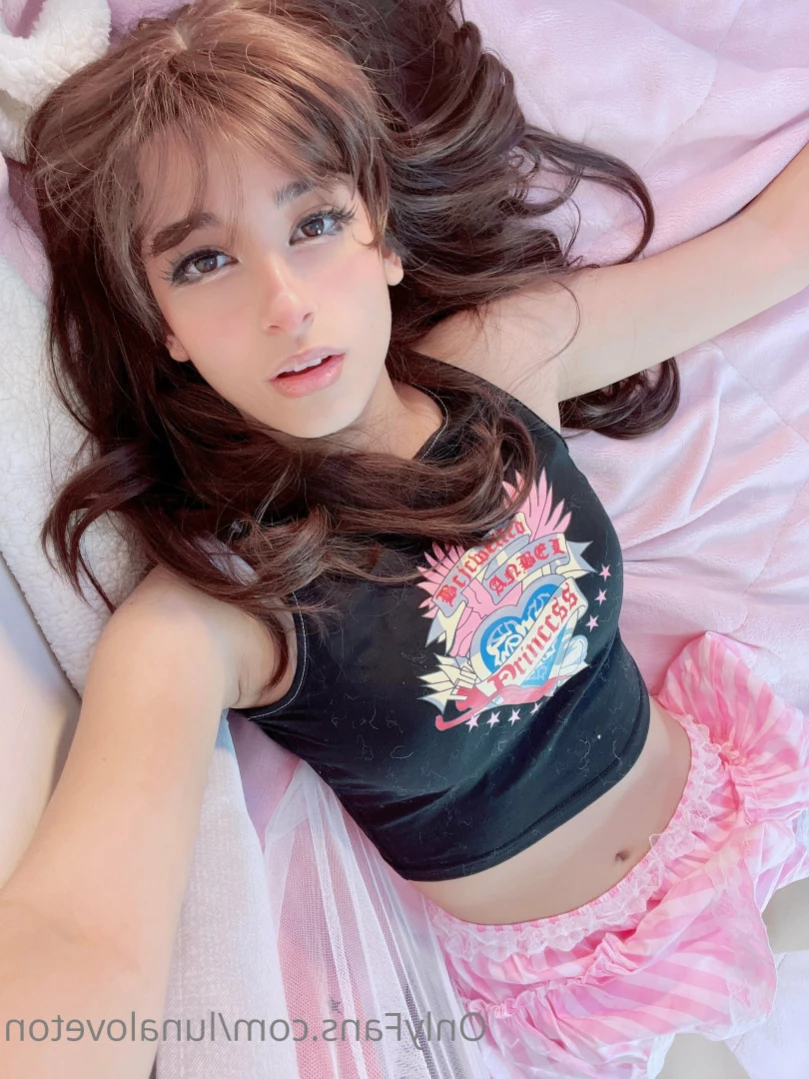 Luna Loveton [ lunaloveton ] Onlyfans leaked photo 11246441 on Hotleaks.tv
