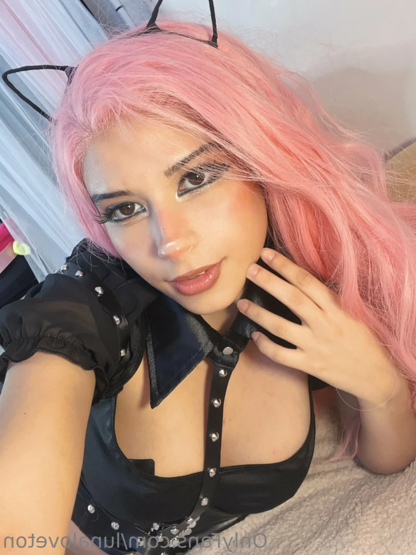 Luna Loveton [ lunaloveton ] Onlyfans leaked photo 11246460 on Hotleaks.tv