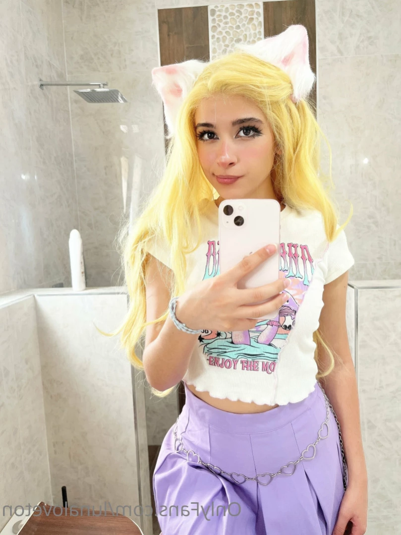 Luna Loveton [ lunaloveton ] Onlyfans leaked photo 11246479 on Hotleaks.tv