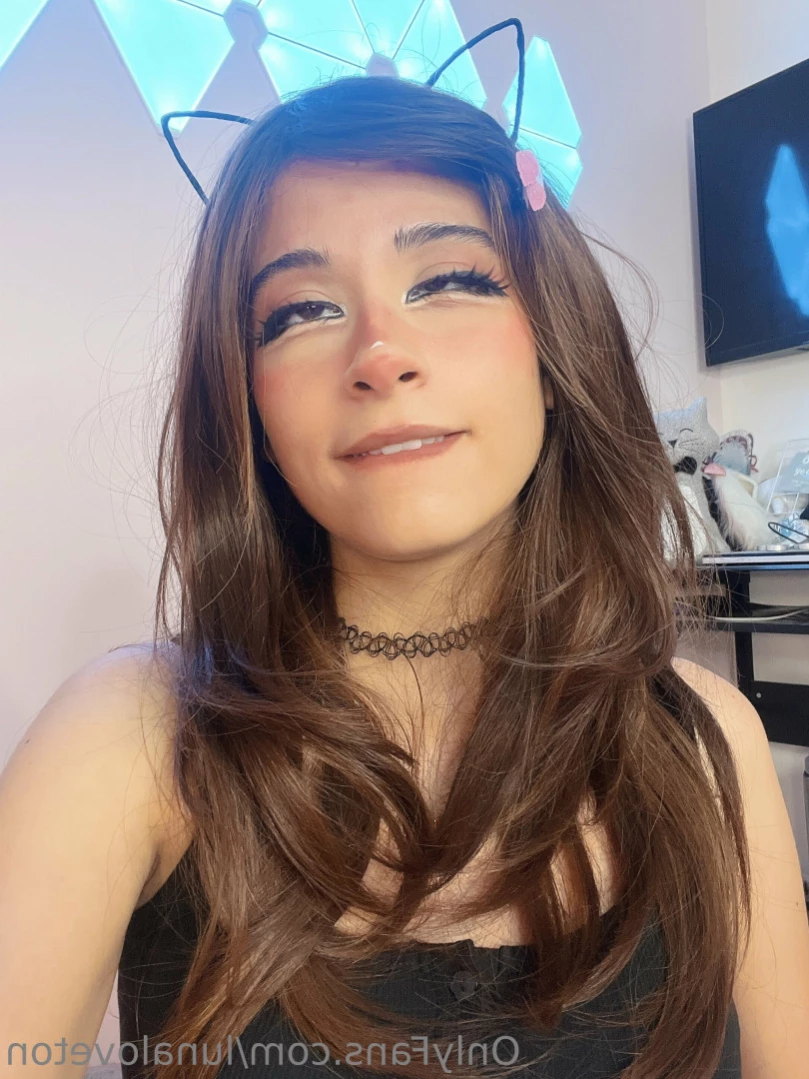 Luna Loveton [ lunaloveton ] Onlyfans leaked photo 11246611 on Hotleaks.tv