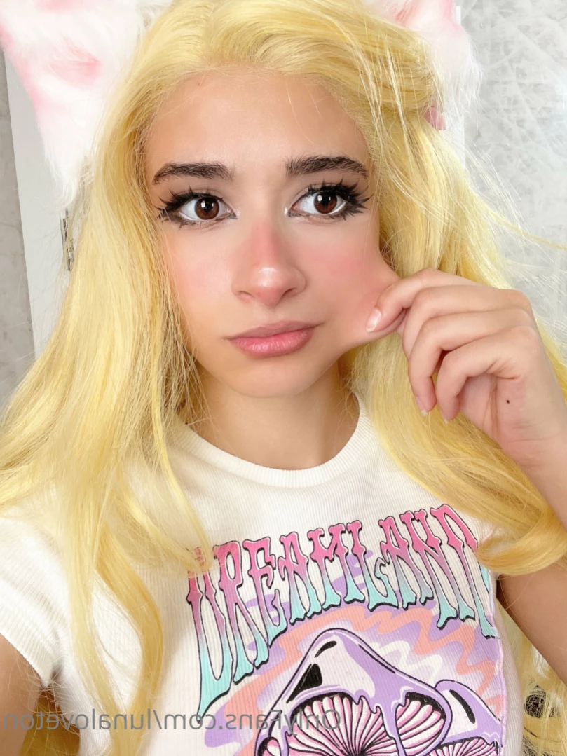 Luna Loveton [ lunaloveton ] Onlyfans leaked photo 11246636 on Hotleaks.tv