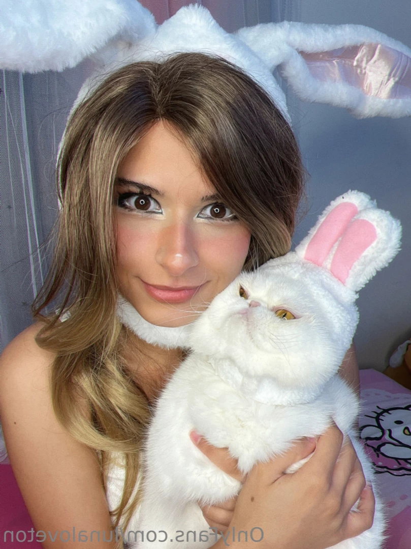 Luna Loveton [ lunaloveton ] Onlyfans leaked photo 11246660 on Hotleaks.tv