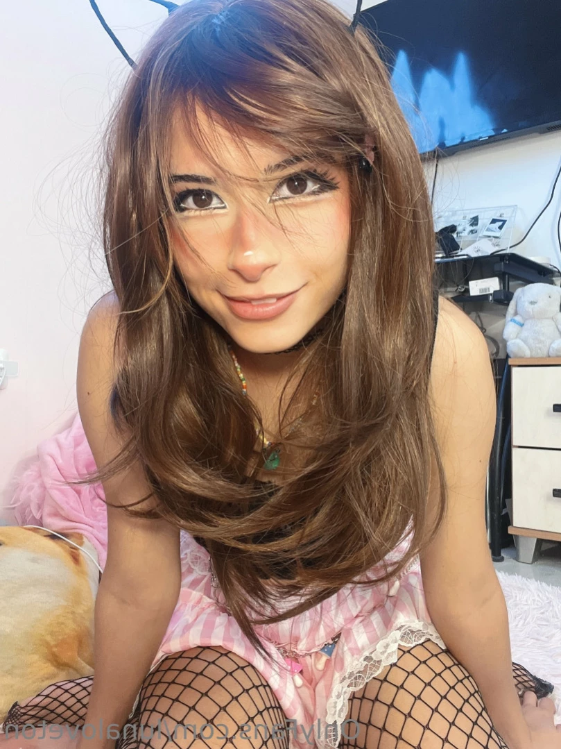 Luna Loveton [ lunaloveton ] Onlyfans leaked photo 11246683 on Hotleaks.tv