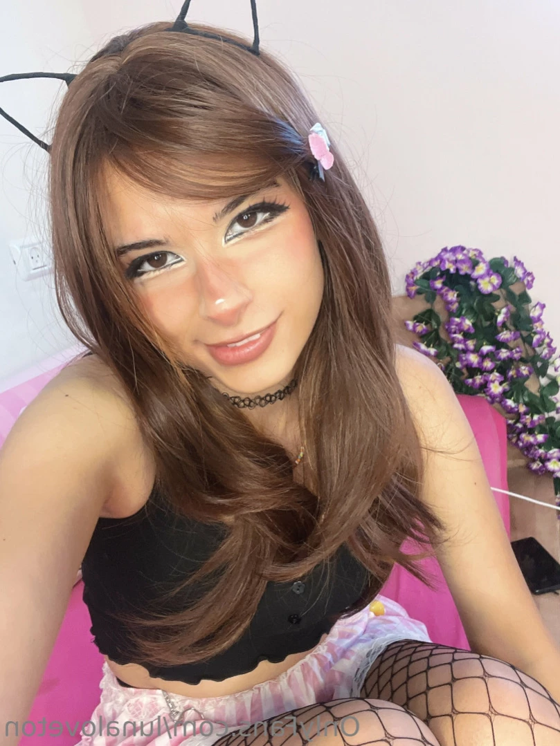 Luna Loveton [ lunaloveton ] Onlyfans leaked photo 11875675 on Hotleaks.tv