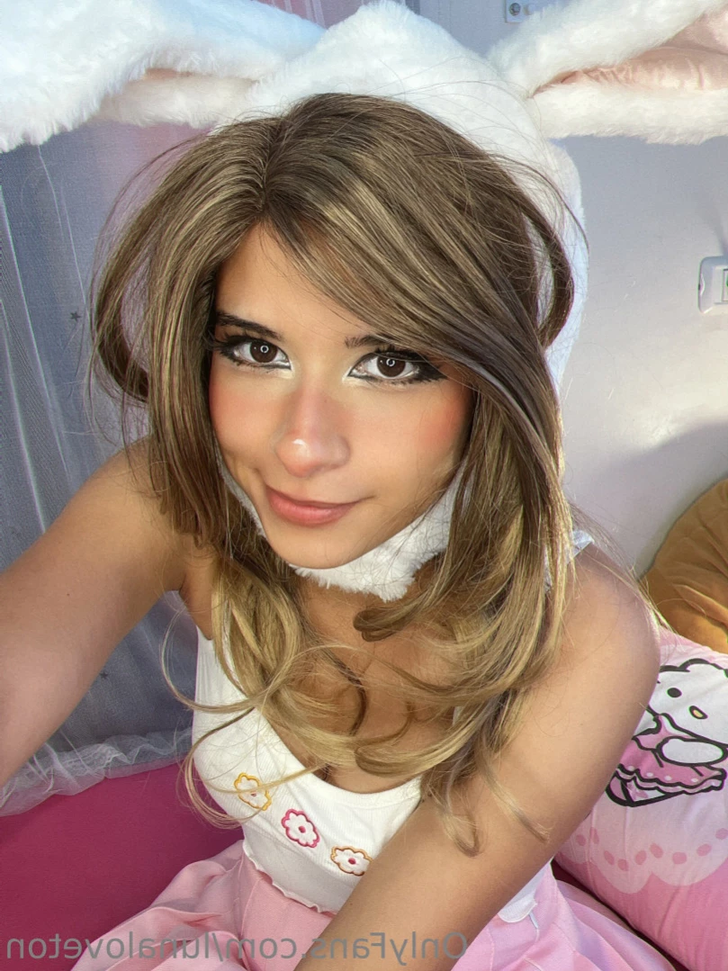 Luna Loveton [ lunaloveton ] Onlyfans leaked photo 13285538 on Hotleaks.tv