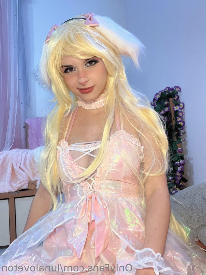 Luna Loveton [ lunaloveton ] Onlyfans leaked photo 13693922 on Hotleaks.tv