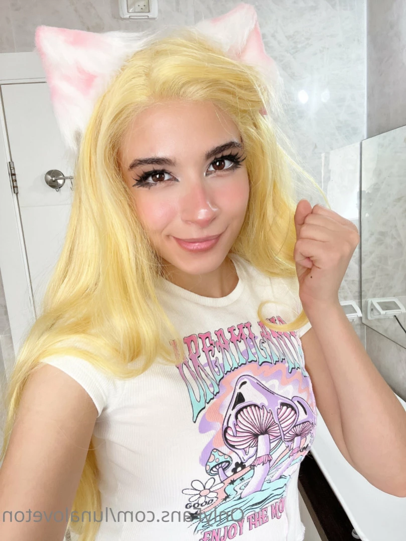 Luna Loveton [ lunaloveton ] Onlyfans leaked photo 15936385 on Hotleaks.tv