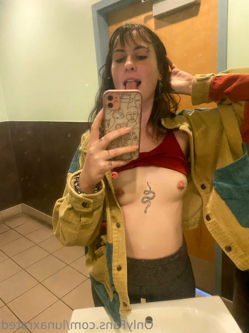 Luna Vex [ lunaxrated ] Onlyfans leaked photo 15337769 on Hotleaks.tv