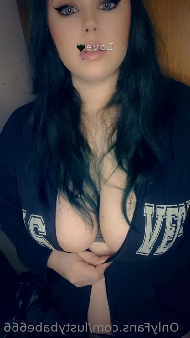 lustybabe666 Onlyfans leaked photo 11247220 on Hotleaks.tv