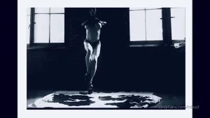 15898922