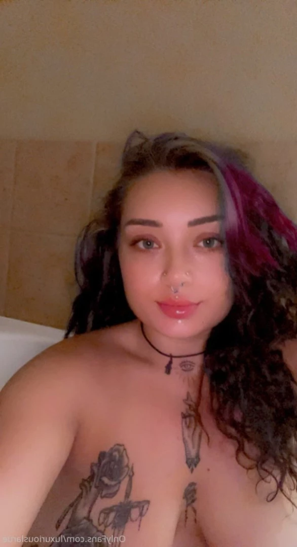 Luxurious Larue [ luxuriouslarue ] Onlyfans leaked photo 11236974 on Hotleaks.tv