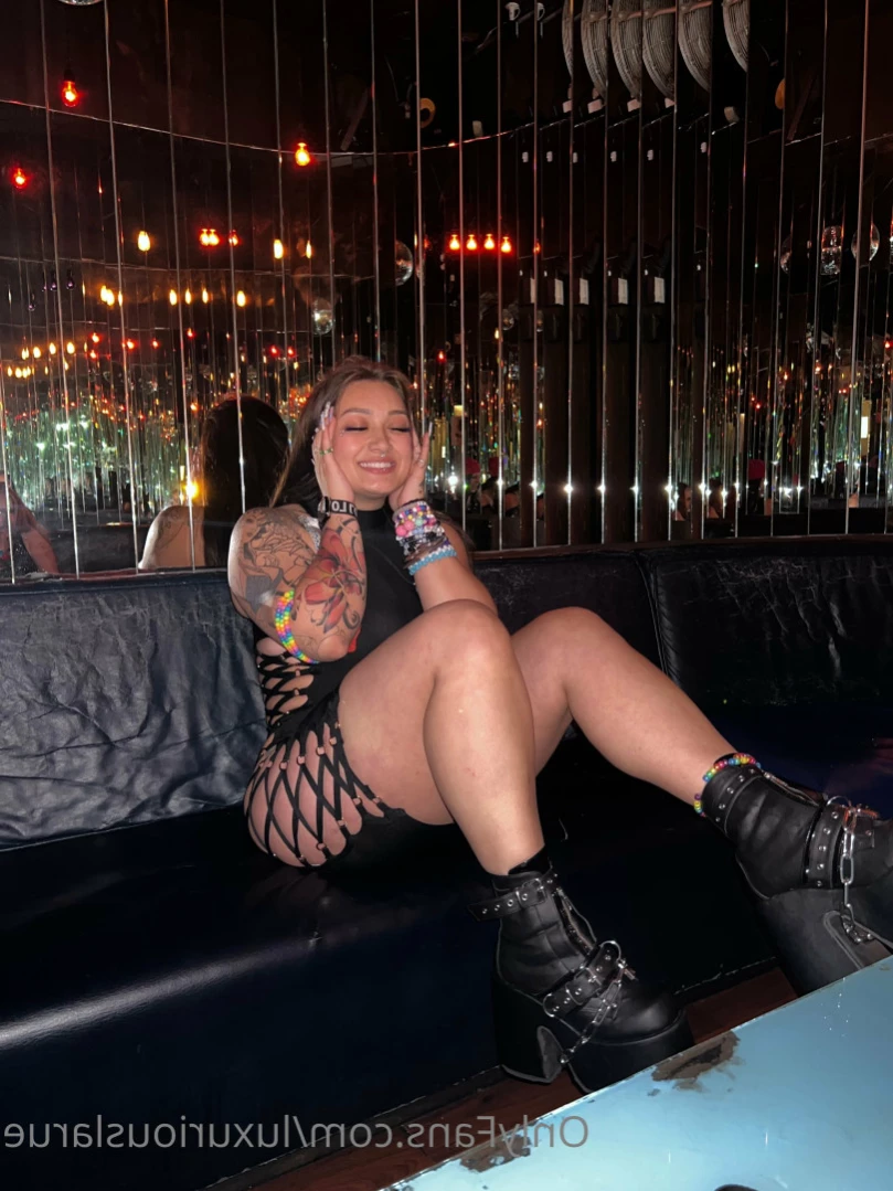 Luxurious Larue [ luxuriouslarue ] Onlyfans leaked photo 13693452 on Hotleaks.tv