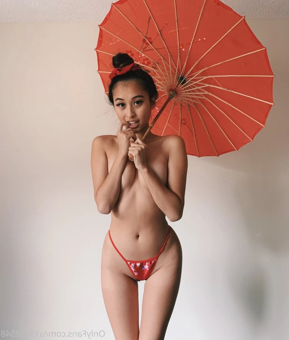 Official Kendama Babe [ officialkendamababe ] Onlyfans leaked photo 929274 on Hotleaks.tv