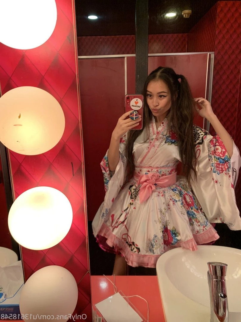 Official Kendama Babe [ officialkendamababe ] Onlyfans leaked photo 929312 on Hotleaks.tv