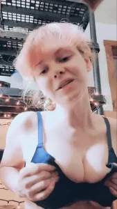 18091886