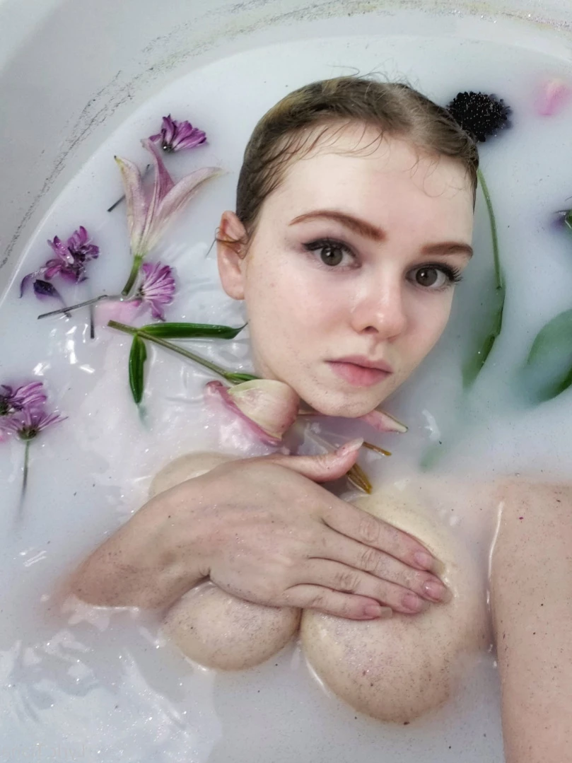 🌸Lyric Tiana🌸Top Creator🌸 [ lyrictiana ] Onlyfans leaked photo 13693014 on Hotleaks.tv