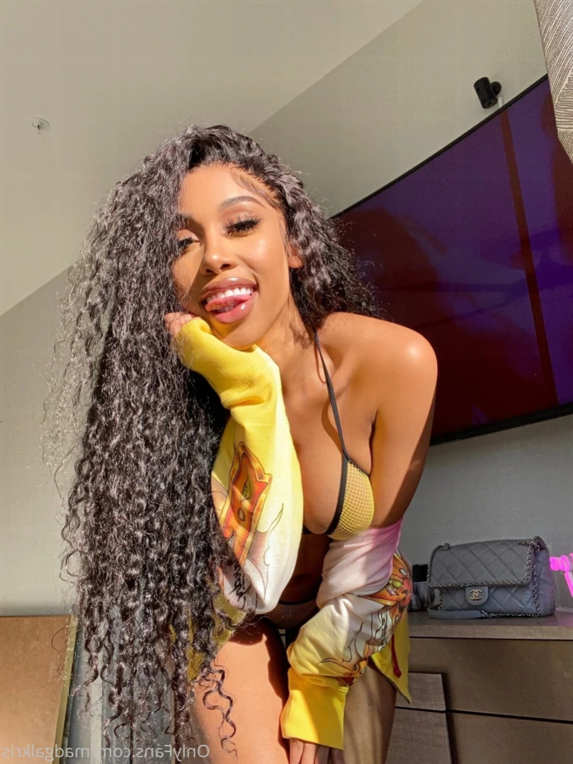 Summers [ madgalkrisx2 ] Onlyfans leaked photo 11235366 on Hotleaks.tv