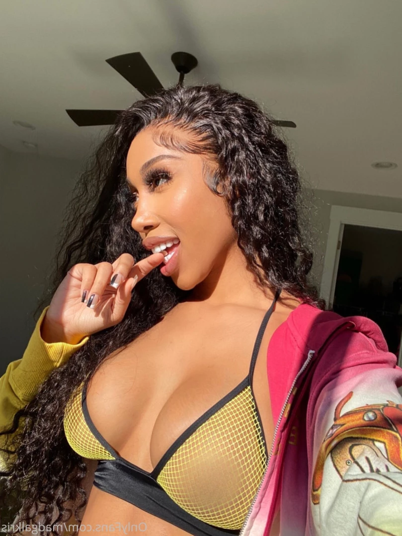 Summers [ madgalkrisx2 ] Onlyfans leaked photo 11235397 on Hotleaks.tv