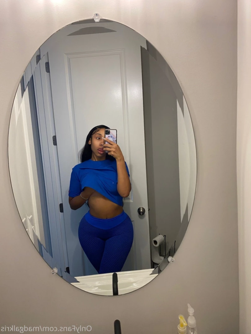 Summers [ madgalkrisx2 ] Onlyfans leaked photo 13065812 on Hotleaks.tv