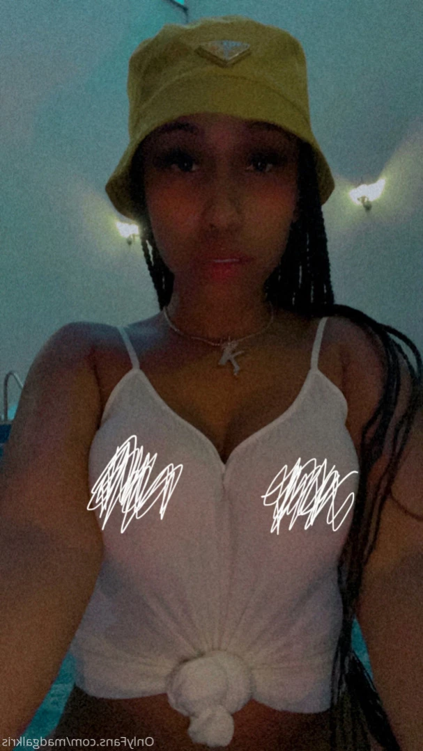 Summers [ madgalkrisx2 ] Onlyfans leaked photo 16206699 on Hotleaks.tv