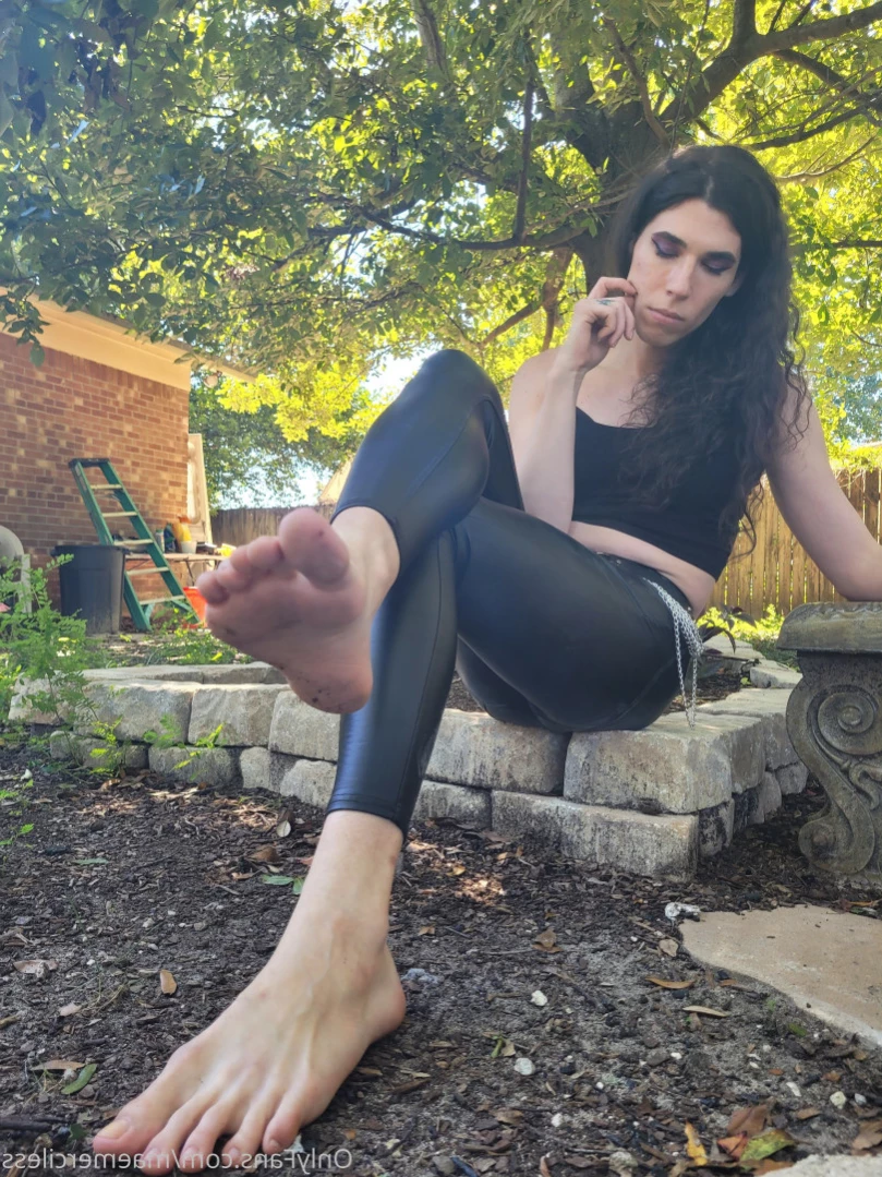 Mae Merciless [ maemerciless ] Onlyfans leaked photo 12423283 on Hotleaks.tv