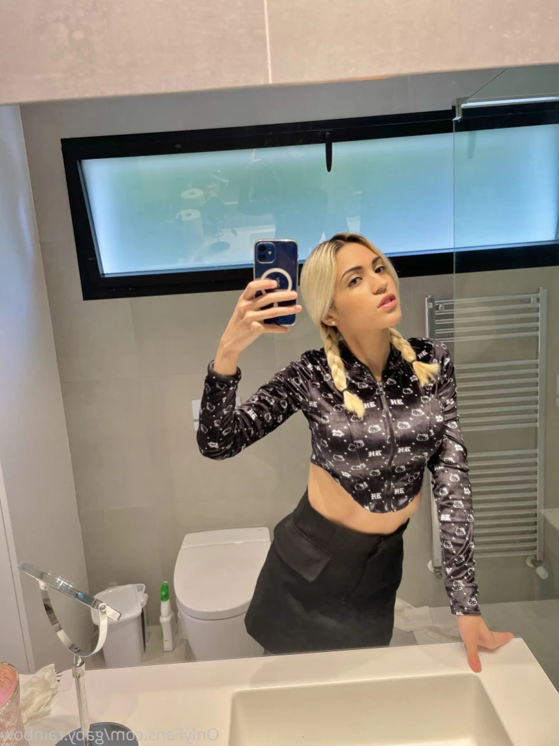 🟢🎀 MagieLove French 18 - Sexy Student [ magielove ] Onlyfans leaked photo 11217073 on Hotleaks.tv