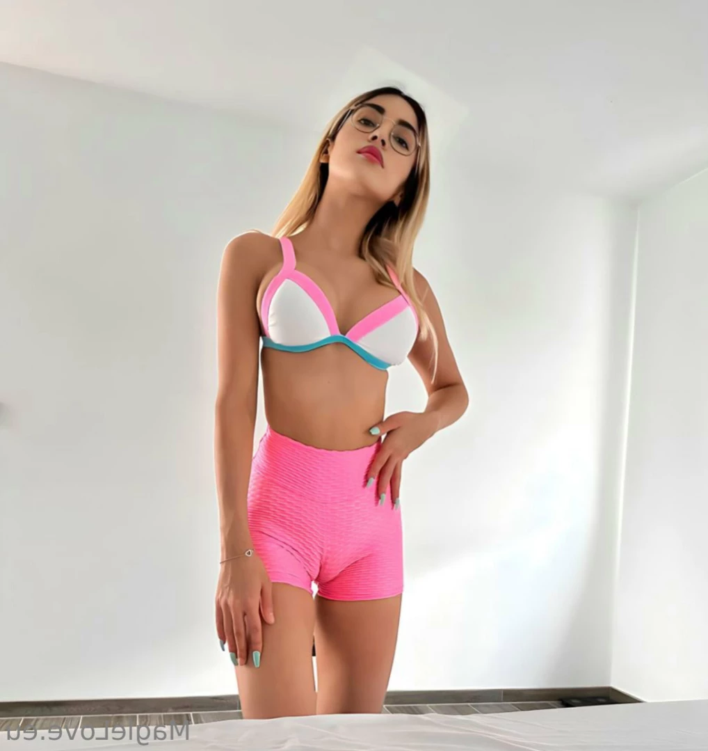 🟢🎀 MagieLove French 18 - Sexy Student [ magielove ] Onlyfans leaked photo 11217089 on Hotleaks.tv