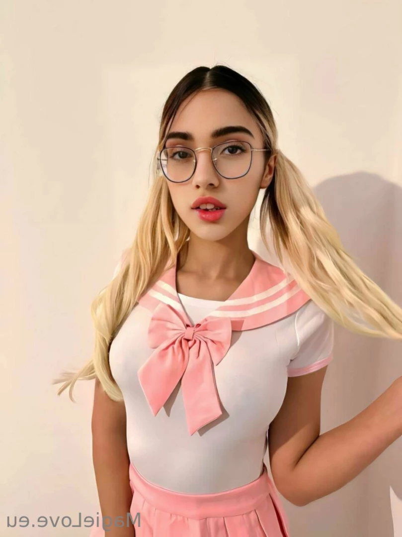 🟢🎀 MagieLove French 18 - Sexy Student [ magielove ] Onlyfans leaked photo 11217162 on Hotleaks.tv