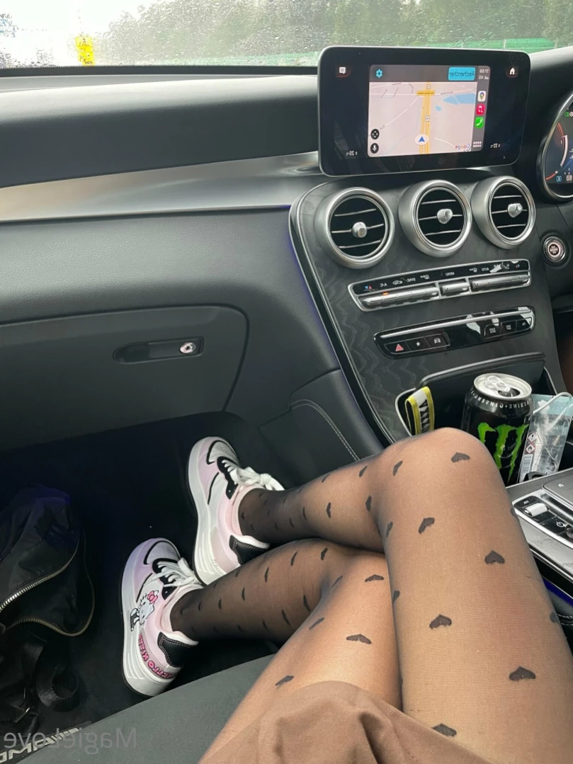 🟢🎀 MagieLove French 18 - Sexy Student [ magielove ] Onlyfans leaked photo 11217167 on Hotleaks.tv