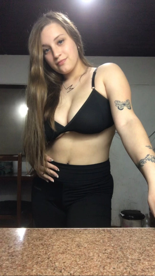 Maira [ maiof ] Onlyfans leaked photo 11217585 on Hotleaks.tv