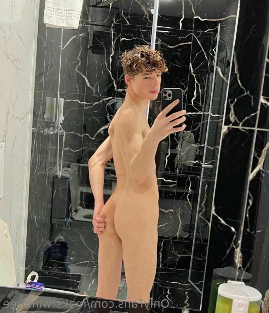 Maksym [ makstwinkfree ] Onlyfans leaked photo 11218333 on Hotleaks.tv